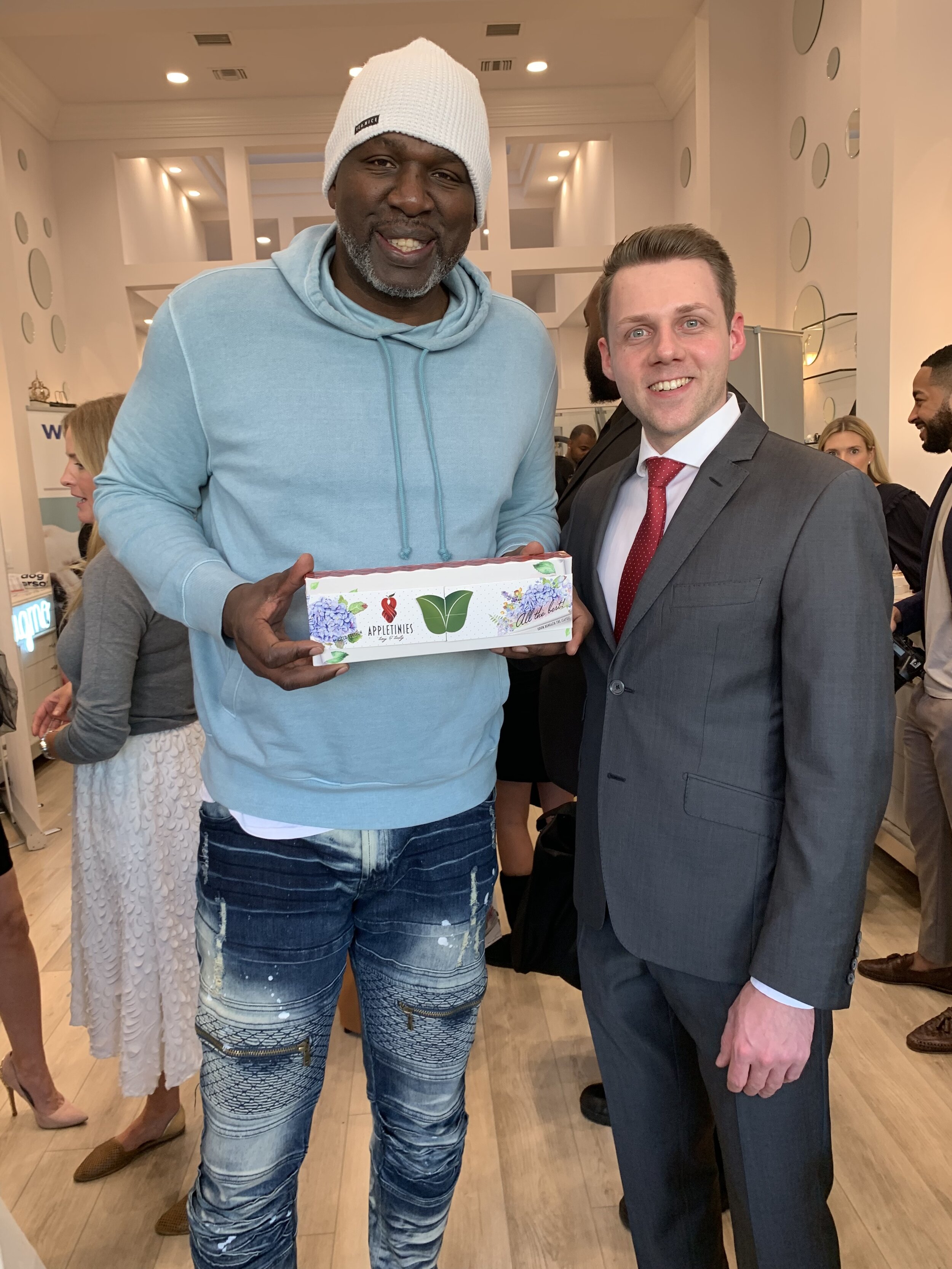 APPLETINIES - Olden Polynice and Lukas Wilfling